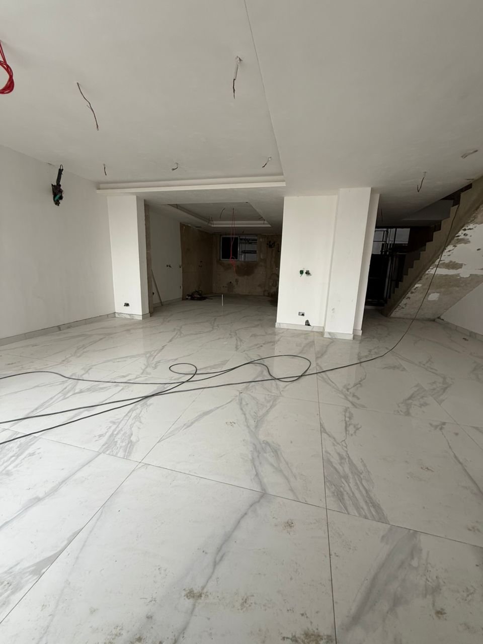 Luxury 3-Bedroom Condominium on Probyn Road