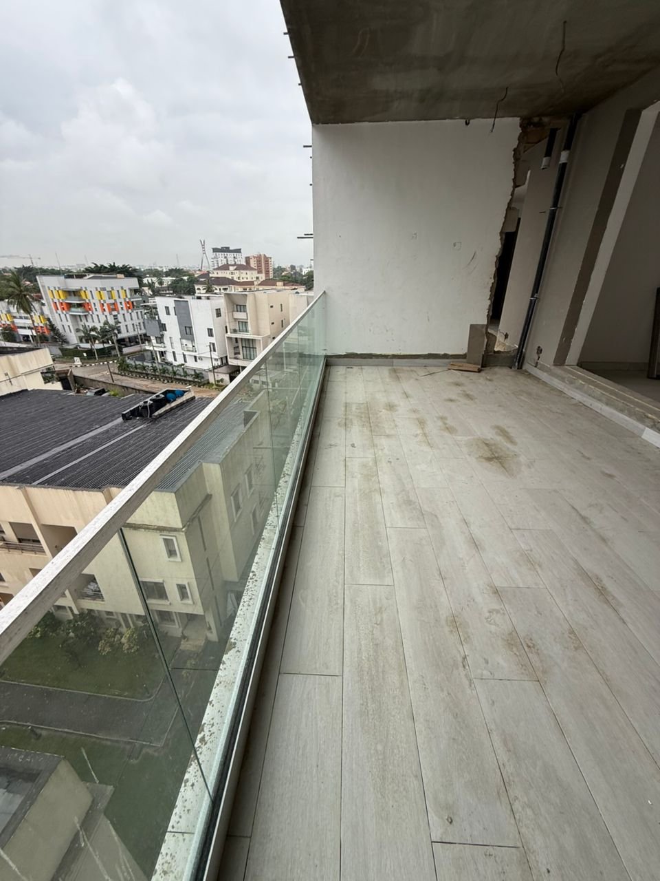Luxury 3-Bedroom Condominium on Probyn Road