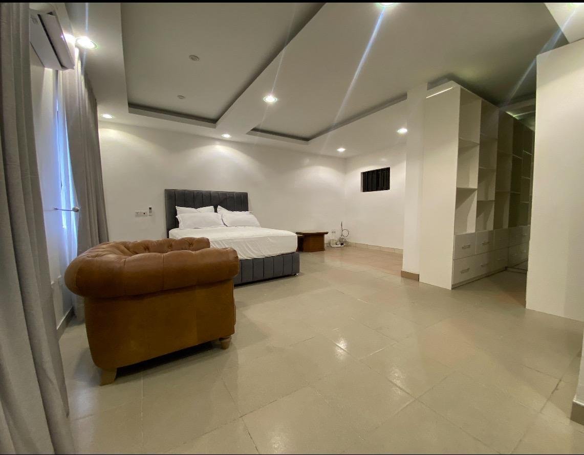 Furnished 4-Bedroom Terrace Duplex, Osborne (Sale or Rent)