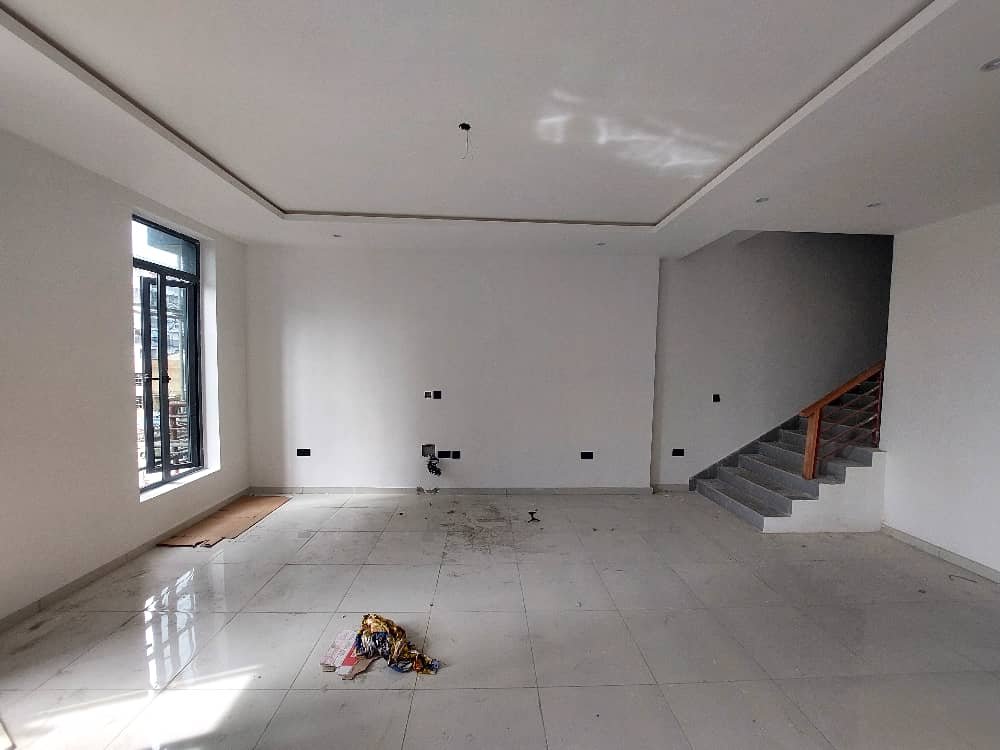 Brand New 4-Bedroom Maisonette off Hakeem Dickson