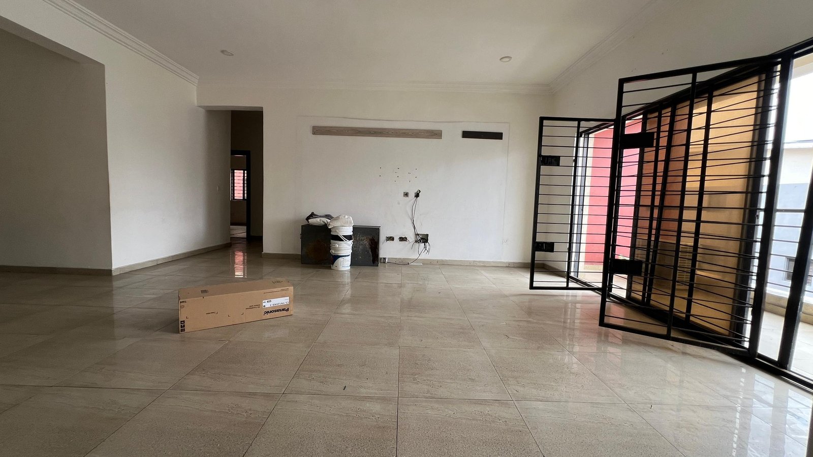 3-Bedroom Apartments at Bayview Estate