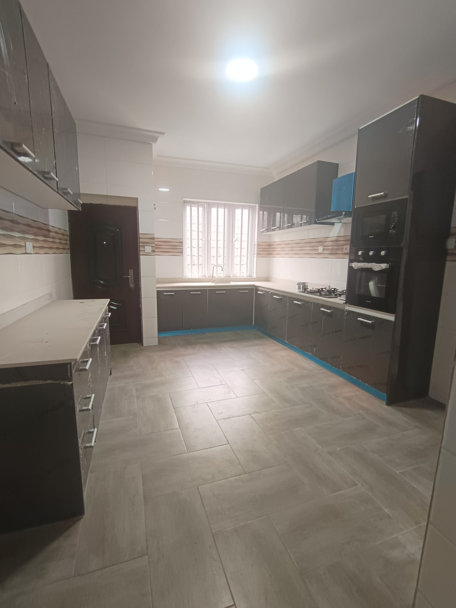 Newly Renovated 3-Bedroom Apartments, Idado in Lekki, Nigeria