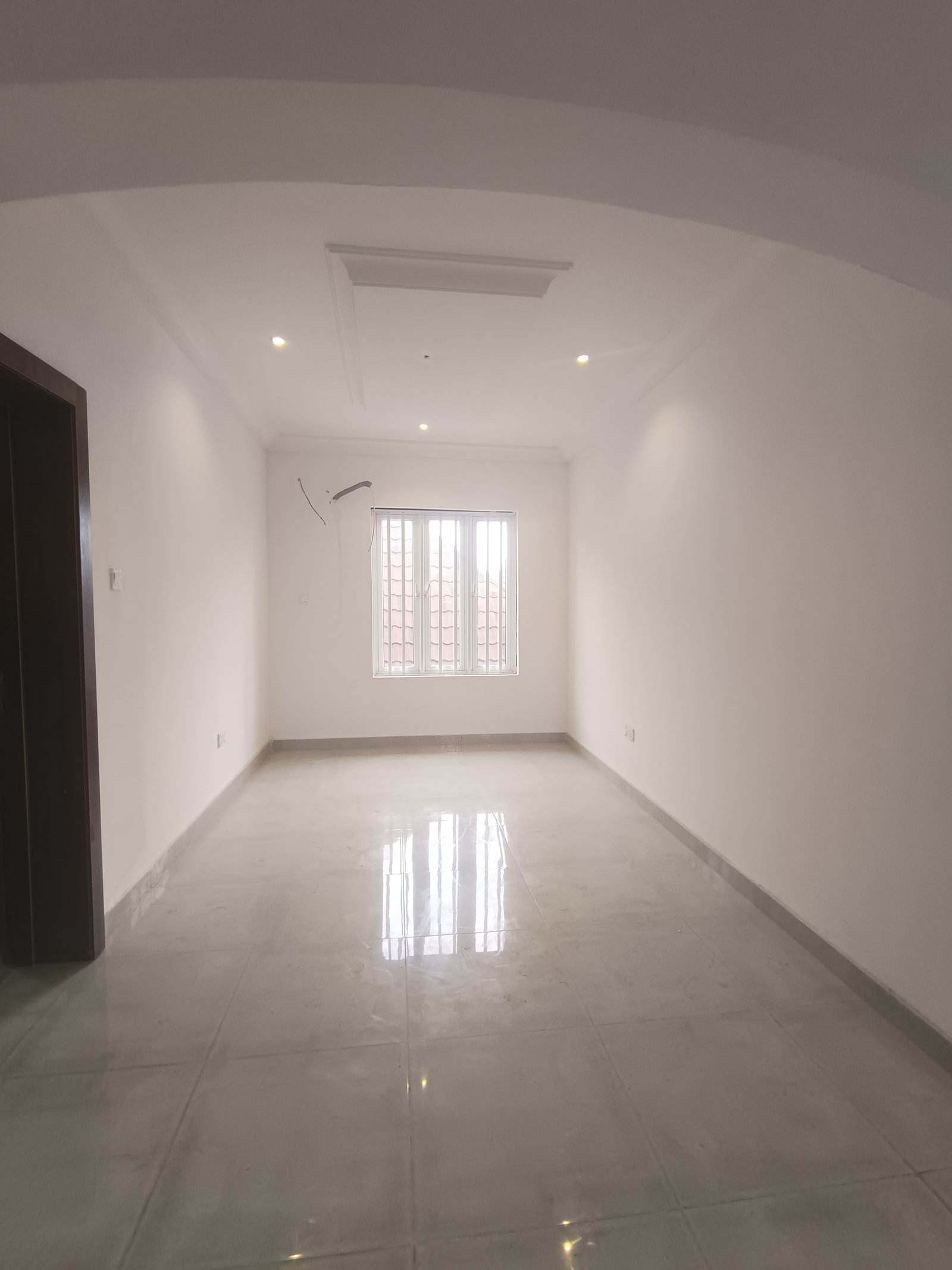 Newly Renovated 3-Bedroom Apartments, Idado